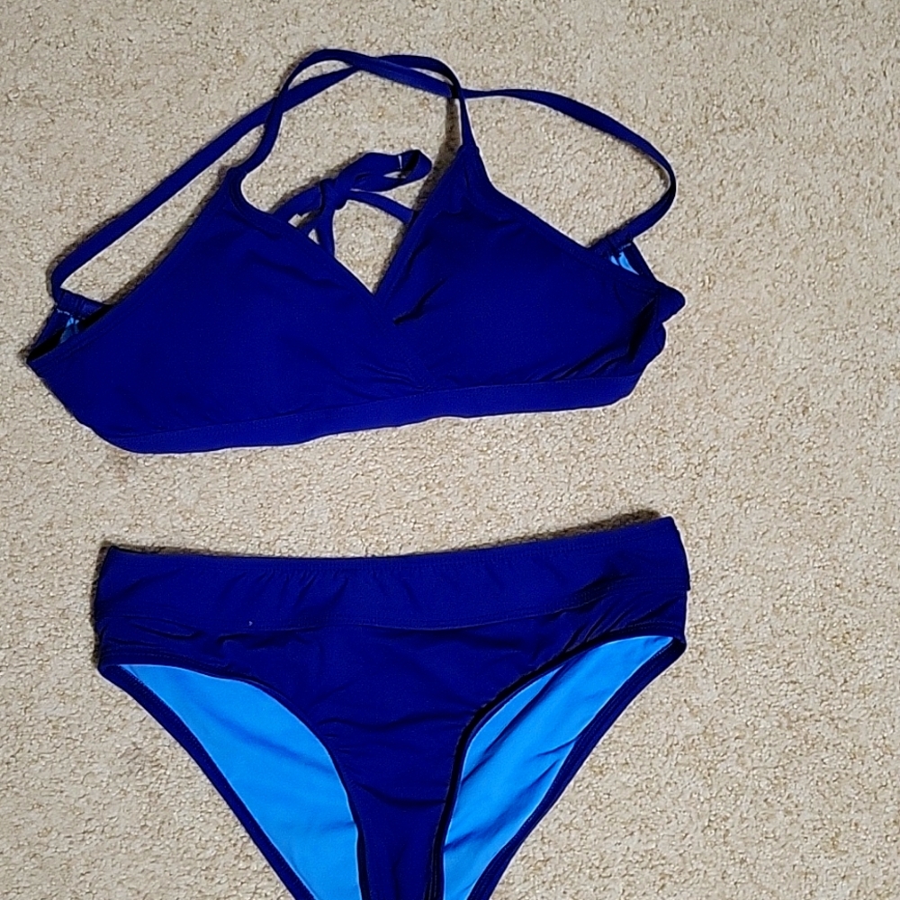 Bathing suit